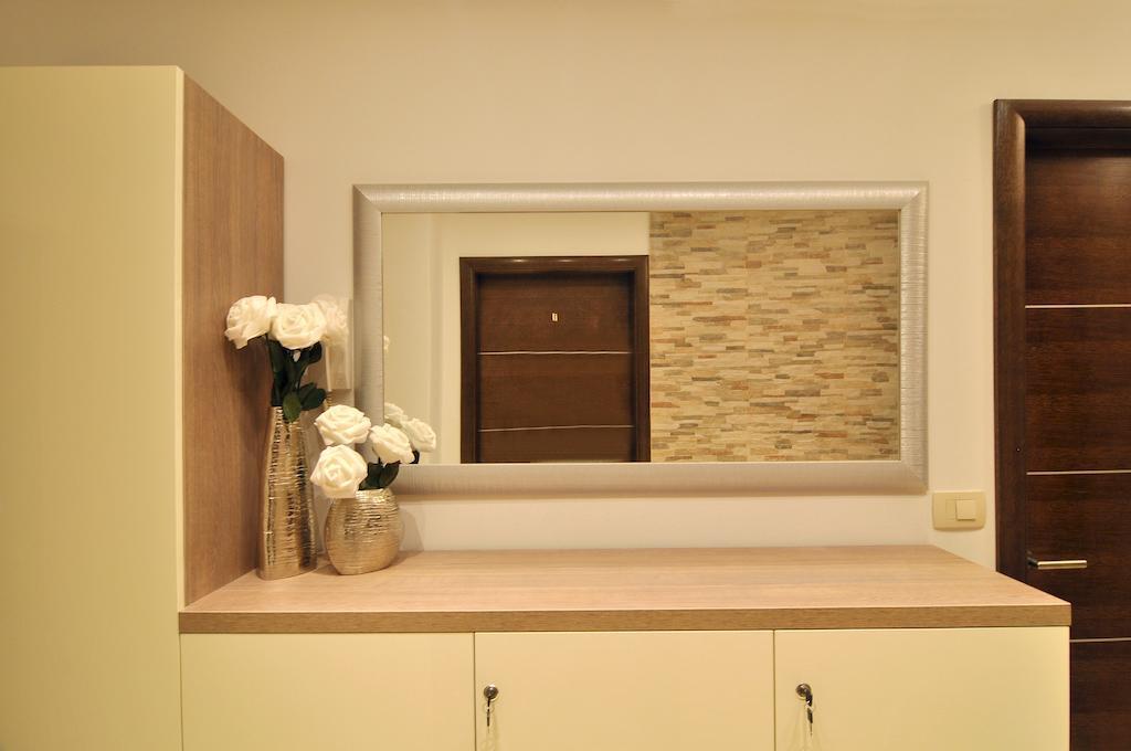 Deluxe Apartments&Rooms Sarella Spalato Esterno foto